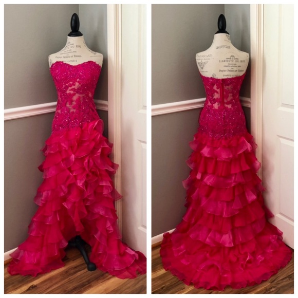 Jasz Couture Dresses & Skirts - NEW JASZ COUTURE SZ 6 FUCHSIA BEADED ILLUSION HIGH LOW FORMAL EVENING GOWN